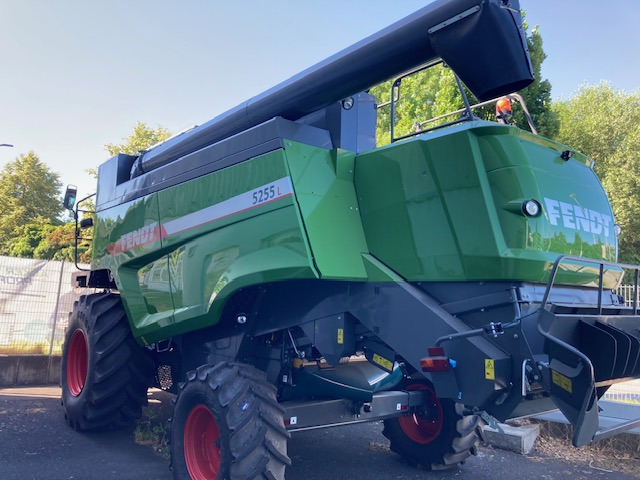 Fendt 5255 L MCS - Máy gặt đập: hình 5 Fendt 5255 L MCS - Máy gặt đập: hình 5