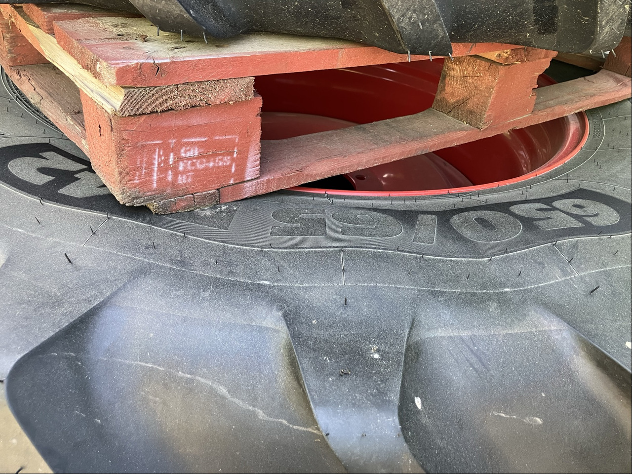 Fendt 650/65R42 u. 540/65R30 MI - Lốp và vành: hình 5 Fendt 650/65R42 u. 540/65R30 MI - Lốp và vành: hình 5