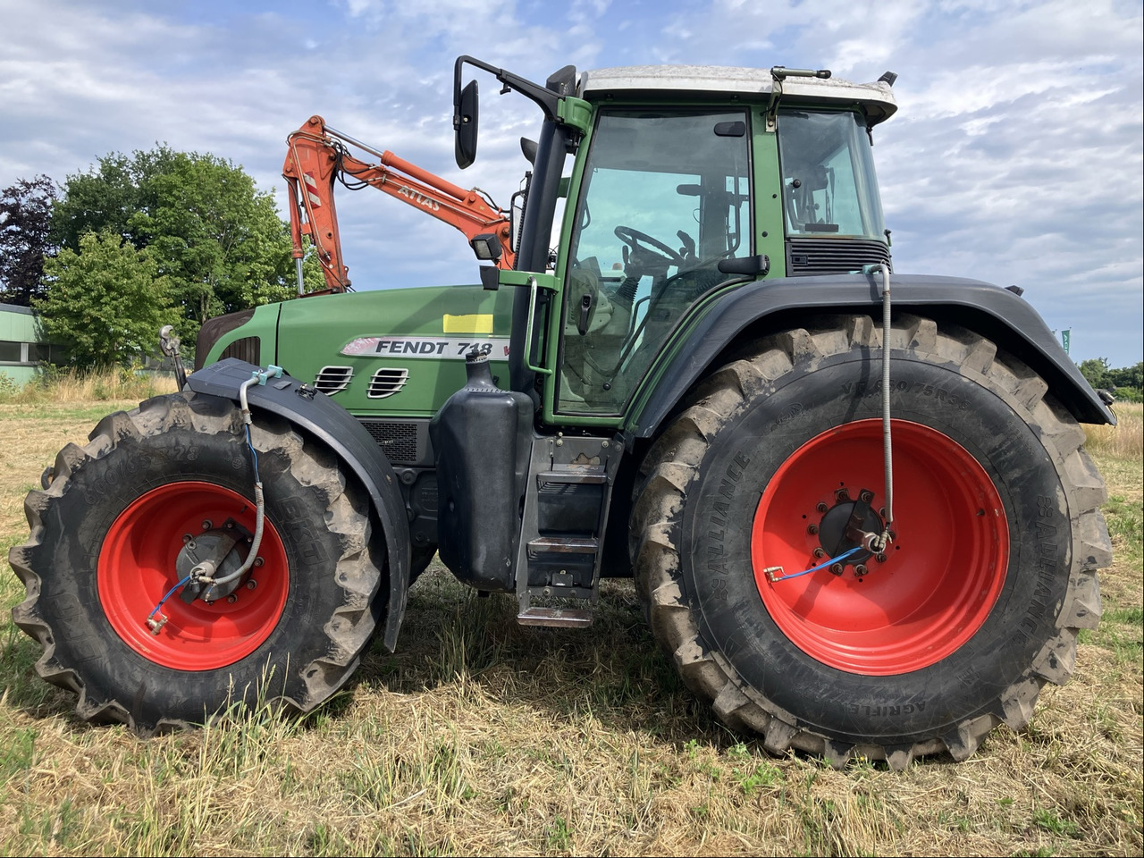 Fendt 718 Com3 Vario TMS - Máy cày: hình 5 Fendt 718 Com3 Vario TMS - Máy cày: hình 5