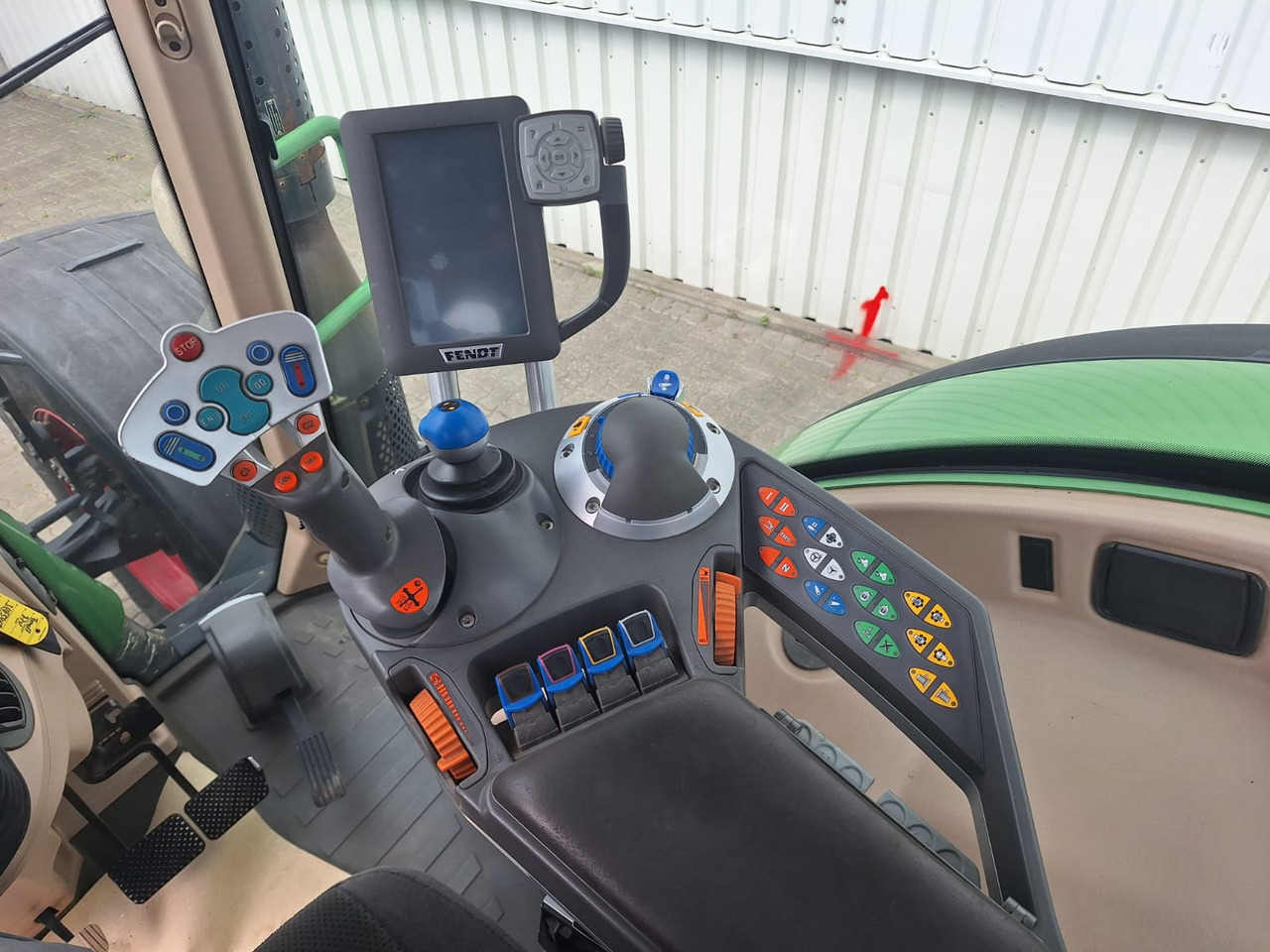 Fendt 720 Vario SCR Profi - Máy cày: hình 5 Fendt 720 Vario SCR Profi - Máy cày: hình 5