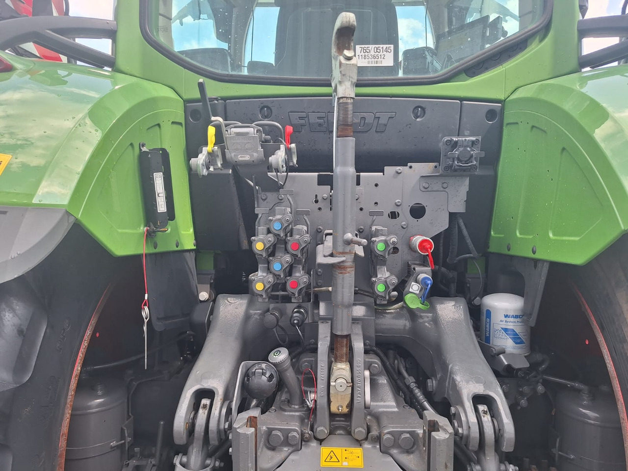 Cho thuê Fendt 724 Vario Gen6 Profi Setting2 Fendt 724 Vario Gen6 Profi Setting2: hình 15 Cho thuê Fendt 724 Vario Gen6 Profi Setting2 Fendt 724 Vario Gen6 Profi Setting2: hình 15