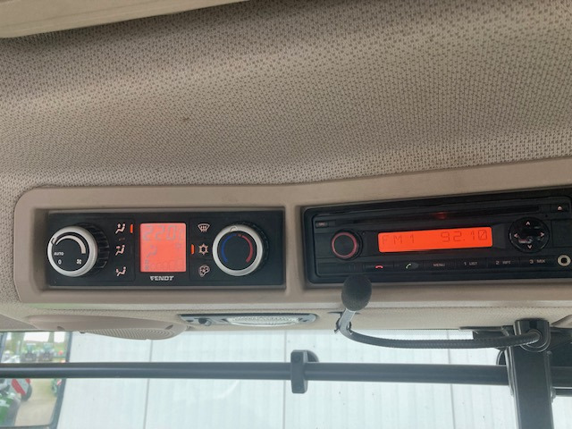 Fendt 724 Vario S4 Profi - Máy cày: hình 4 Fendt 724 Vario S4 Profi - Máy cày: hình 4