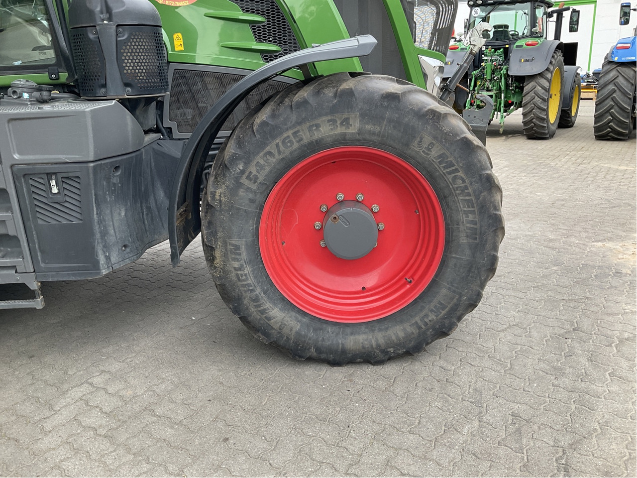 Fendt 826 Vario S4 - Máy cày: hình 4 Fendt 826 Vario S4 - Máy cày: hình 4