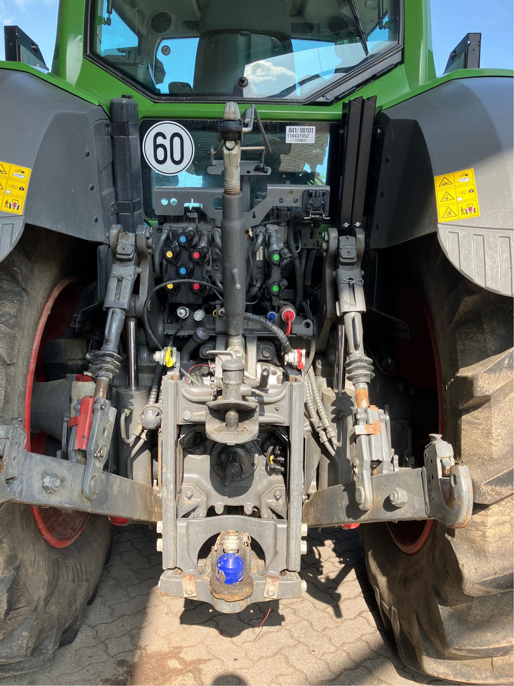 Fendt 826 Vario S4 Profi Plus RTK - Máy cày: hình 5 Fendt 826 Vario S4 Profi Plus RTK - Máy cày: hình 5