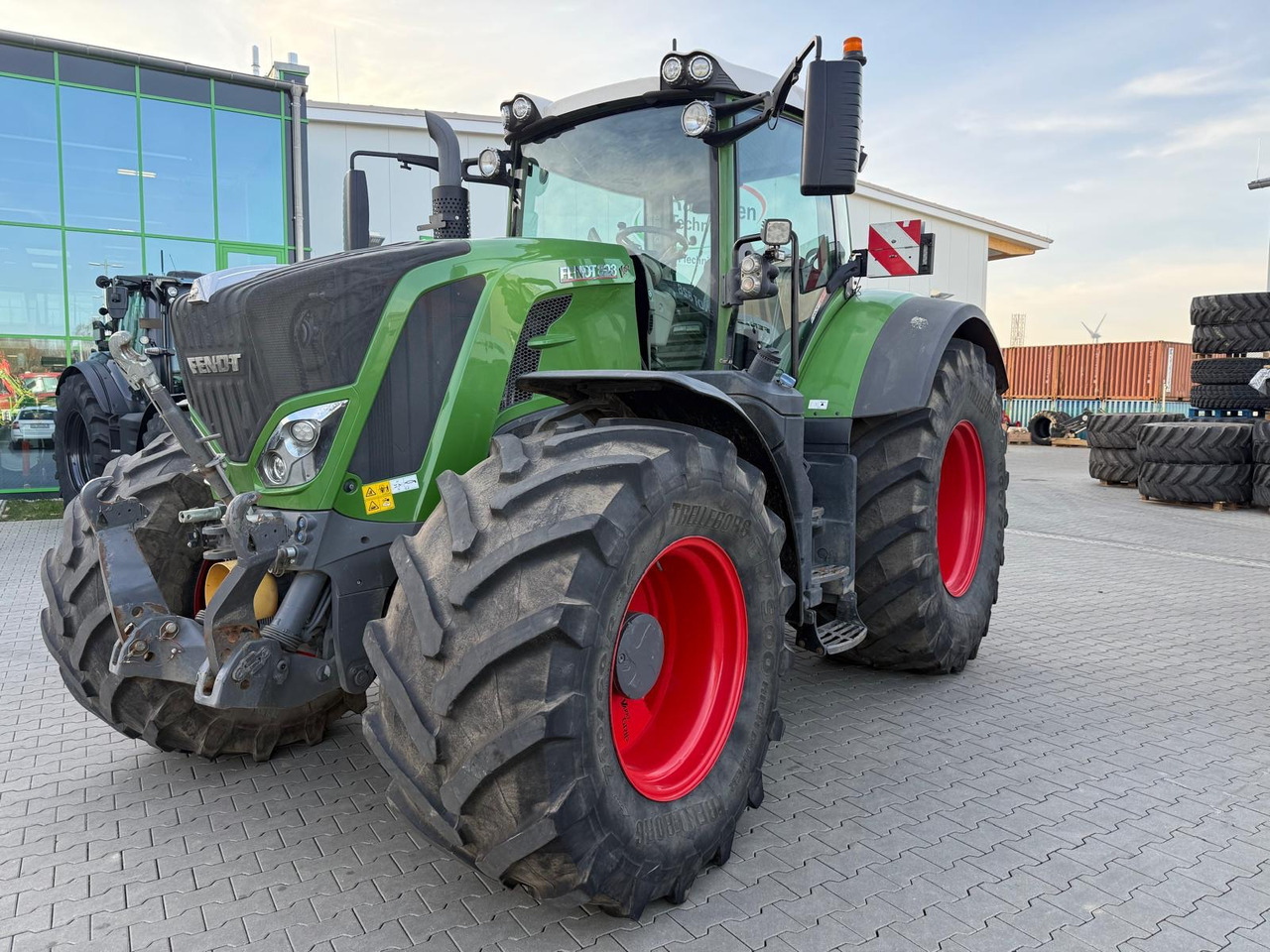 Fendt 828 Vario S4 ProfiPlus - Máy cày: hình 1 Fendt 828 Vario S4 ProfiPlus - Máy cày: hình 1