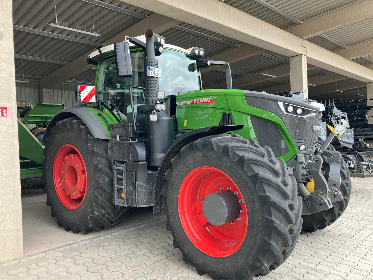 Fendt 942 Vario Gen7 Profi Setting2 - Máy cày: hình 1 Fendt 942 Vario Gen7 Profi Setting2 - Máy cày: hình 1