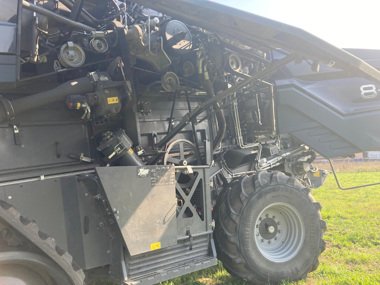 Fendt Ideal 8T - Máy gặt đập: hình 5 Fendt Ideal 8T - Máy gặt đập: hình 5