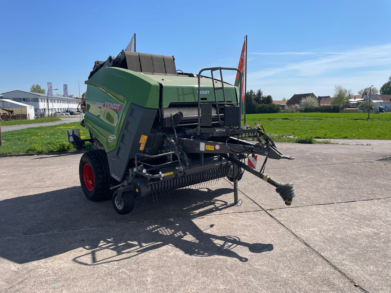 Fendt Rotana 180 V Xtra - 25 Messer - Trang thiết bị dàn trải: hình 4 Fendt Rotana 180 V Xtra - 25 Messer - Trang thiết bị dàn trải: hình 4