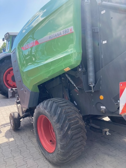 Fendt Rotana 180 V Xtra - 25 Messer - Trang thiết bị dàn trải: hình 3 Fendt Rotana 180 V Xtra - 25 Messer - Trang thiết bị dàn trải: hình 3