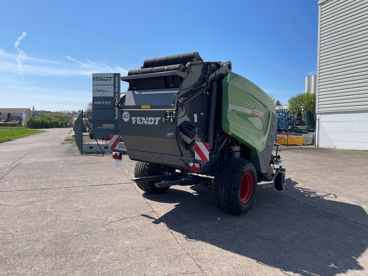 Fendt Rotana 180 V Xtra - 25 Messer - Trang thiết bị dàn trải: hình 3 Fendt Rotana 180 V Xtra - 25 Messer - Trang thiết bị dàn trải: hình 3
