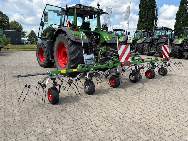 Fendt Twister 6606 DN - Dàn trải/ Cào: hình 1 Fendt Twister 6606 DN - Dàn trải/ Cào: hình 1