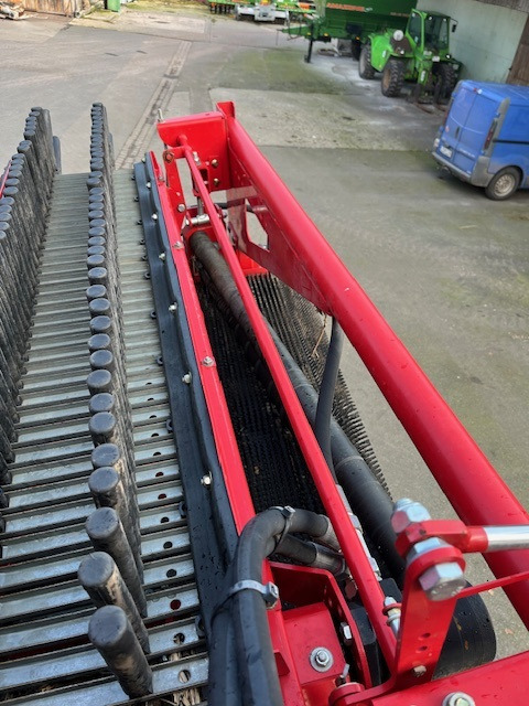 Grimme Kartoffelroder EVO 290 - Máy gặt: hình 3 Grimme Kartoffelroder EVO 290 - Máy gặt: hình 3