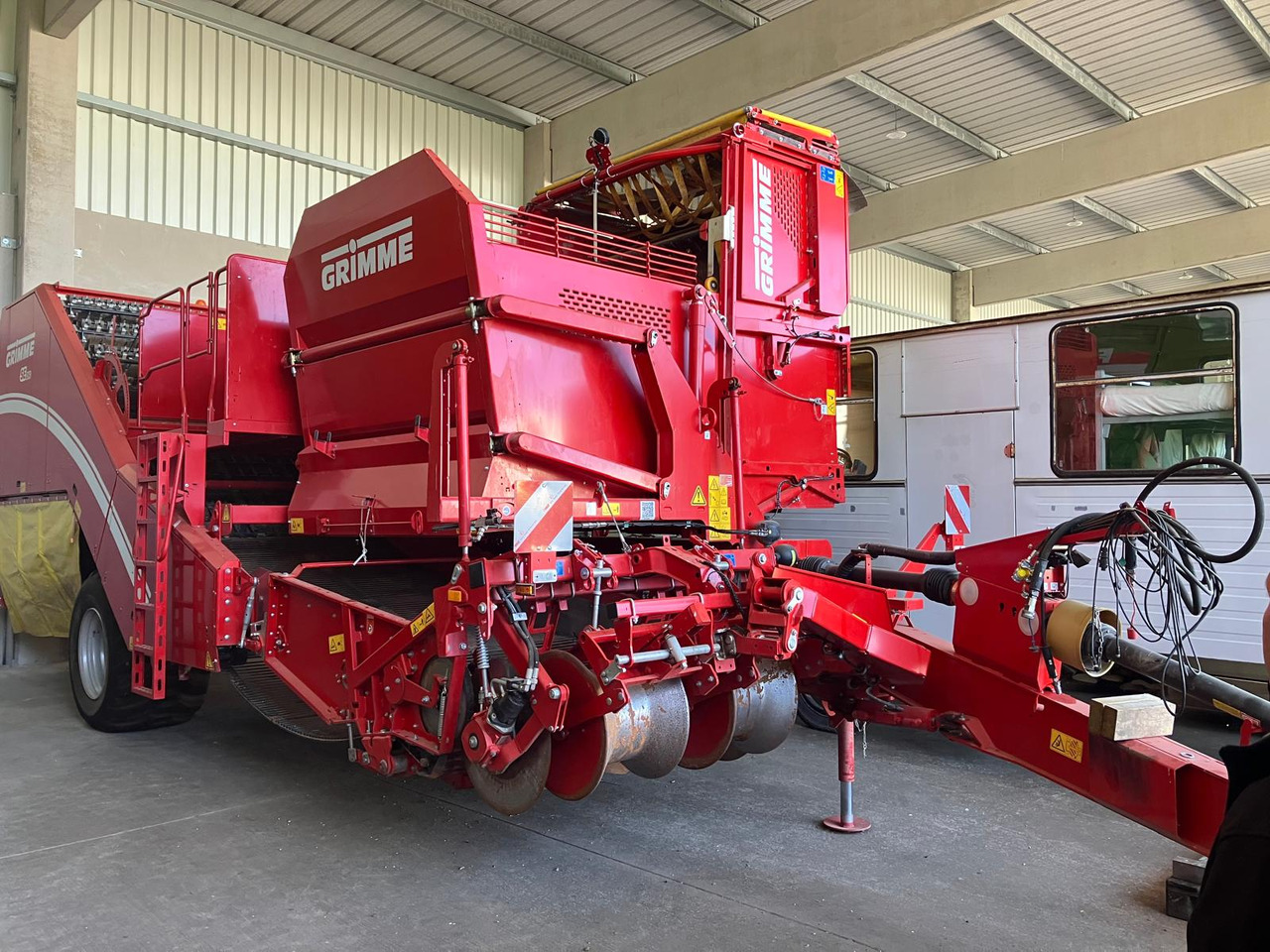 Grimme Kartoffelroder SE 260 - Máy gặt: hình 1 Grimme Kartoffelroder SE 260 - Máy gặt: hình 1