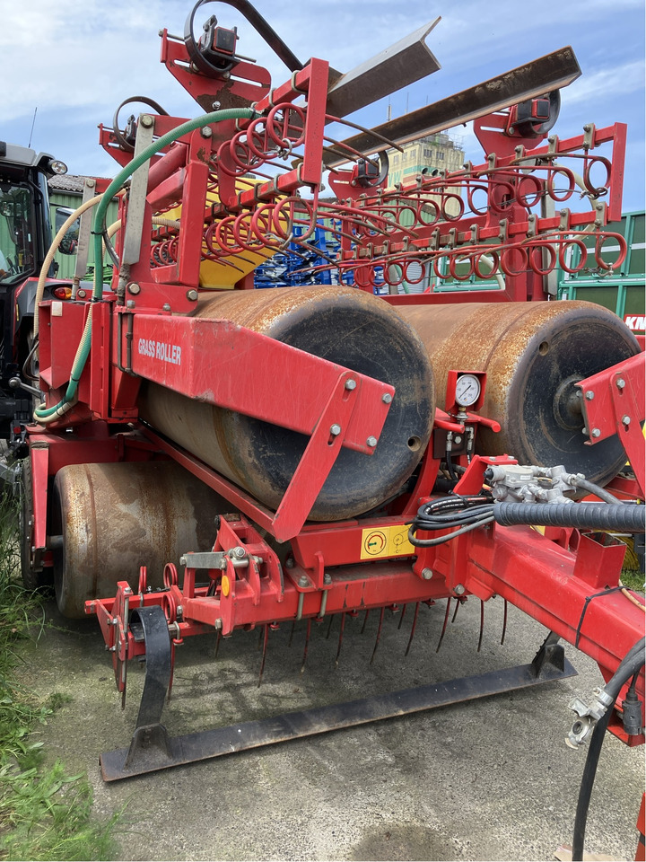He-Va Striegel mit Walze 6,3m - Con lăn ruộng: hình 5 He-Va Striegel mit Walze 6,3m - Con lăn ruộng: hình 5