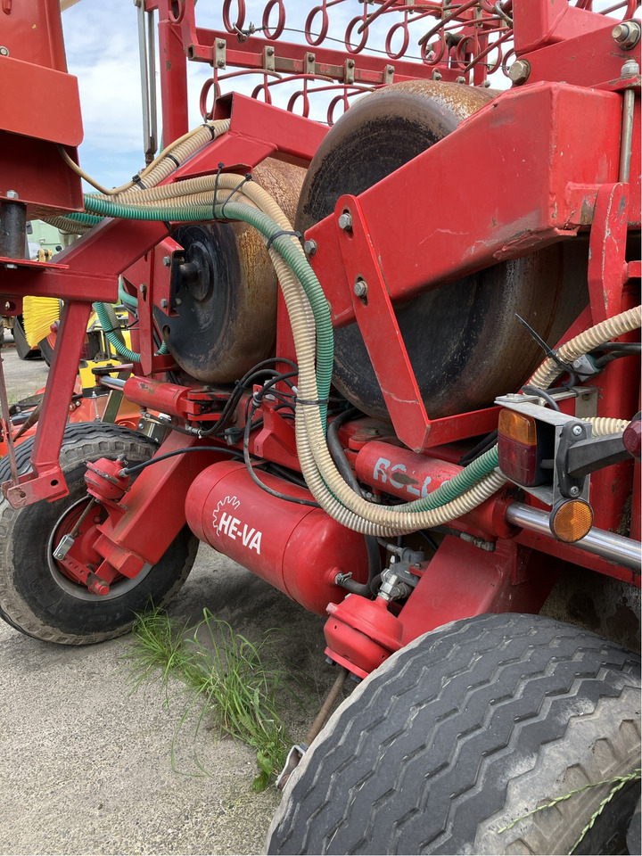 He-Va Striegel mit Walze 6,3m - Con lăn ruộng: hình 3 He-Va Striegel mit Walze 6,3m - Con lăn ruộng: hình 3