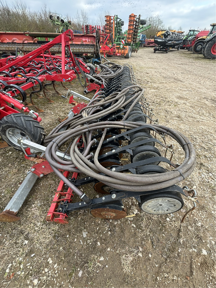 Horsch Tiger 6AS - Máy trồng trọt: hình 2 Horsch Tiger 6AS - Máy trồng trọt: hình 2