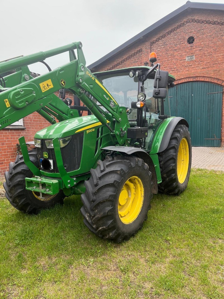 John Deere 5100 M - Máy cày: hình 1 John Deere 5100 M - Máy cày: hình 1