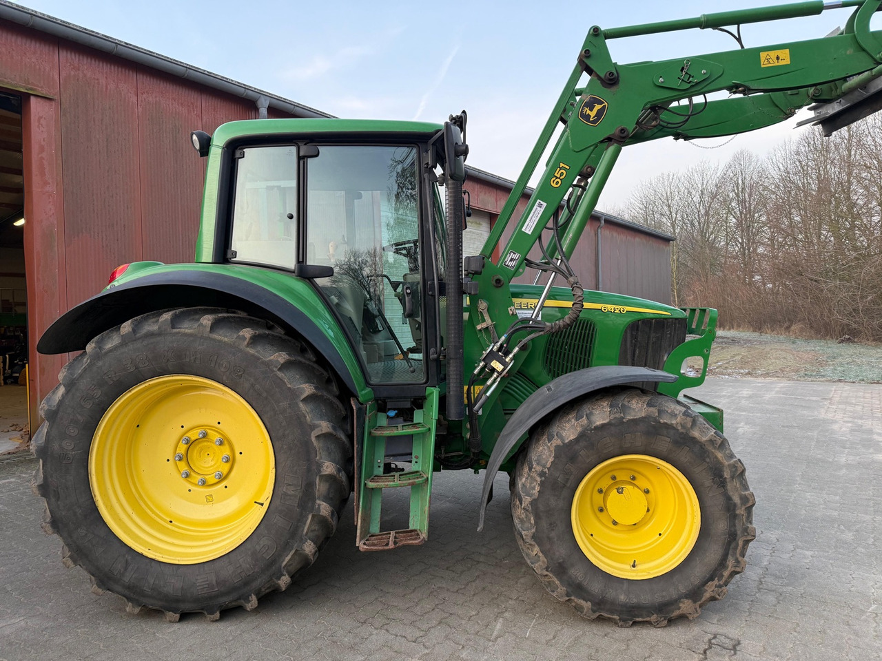John Deere 6420 - Máy cày: hình 4 John Deere 6420 - Máy cày: hình 4