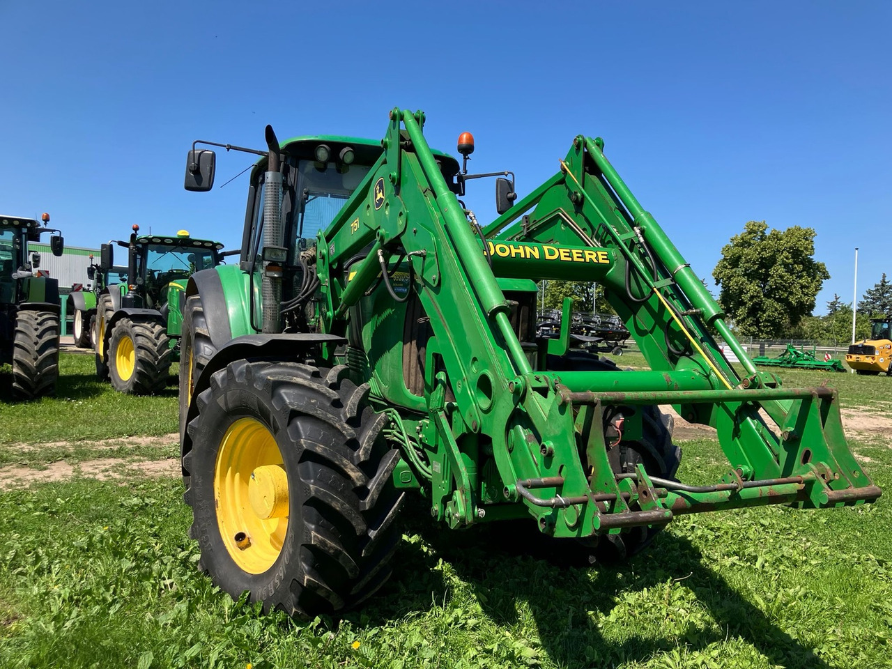 John Deere 6920S AutoPower - Máy cày: hình 5 John Deere 6920S AutoPower - Máy cày: hình 5