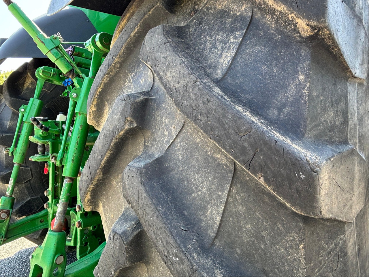 John Deere 7310 R AutoPower - Máy cày: hình 3 John Deere 7310 R AutoPower - Máy cày: hình 3