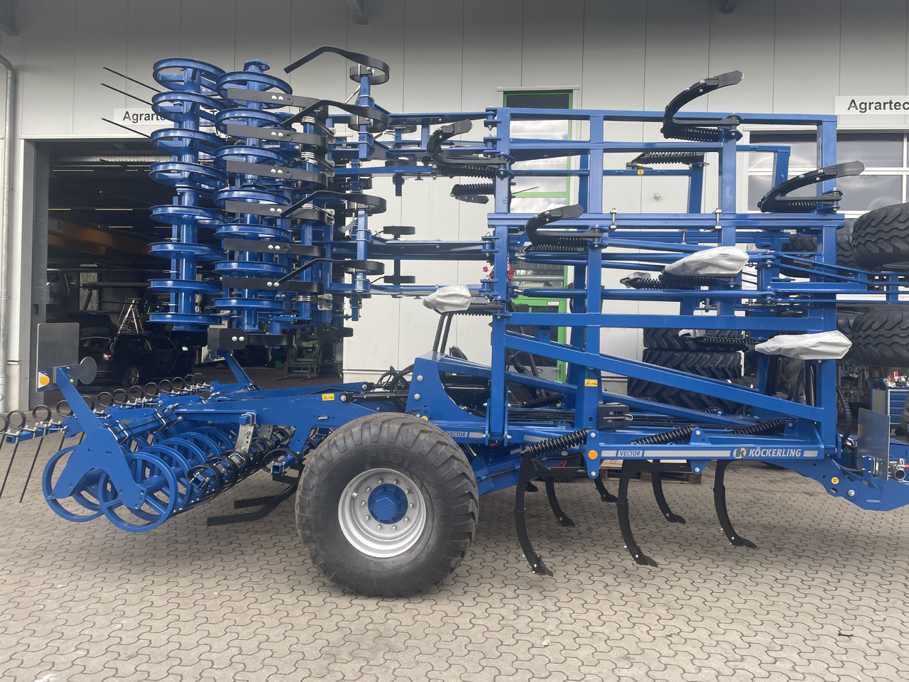 Köckerling Vector 620 - Máy trồng trọt: hình 1 Köckerling Vector 620 - Máy trồng trọt: hình 1