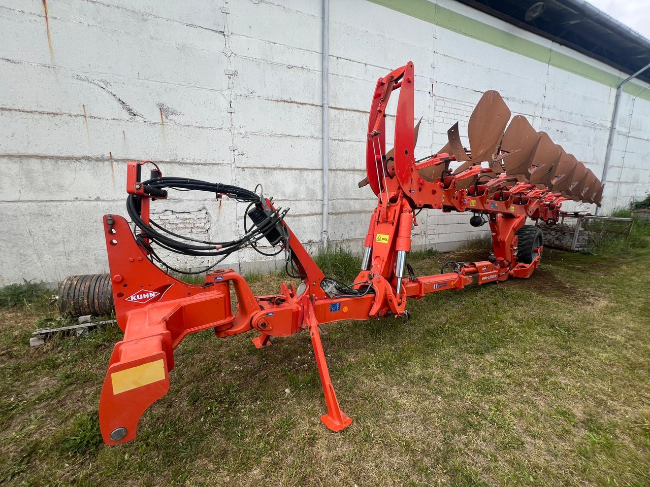 Kuhn Vari - Leader 7 Schar - Cày: hình 1 Kuhn Vari - Leader 7 Schar - Cày: hình 1