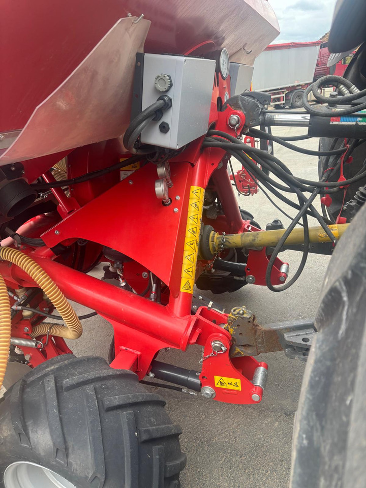 Kverneland Optima SX Isobus - Máy gieo hạt: hình 3 Kverneland Optima SX Isobus - Máy gieo hạt: hình 3