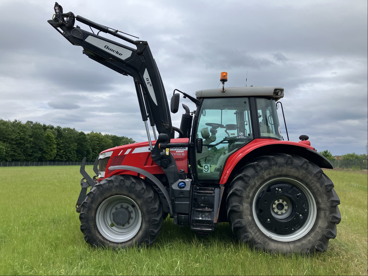 Massey Ferguson 6716 S Dyna 6 - Máy cày: hình 1 Massey Ferguson 6716 S Dyna 6 - Máy cày: hình 1