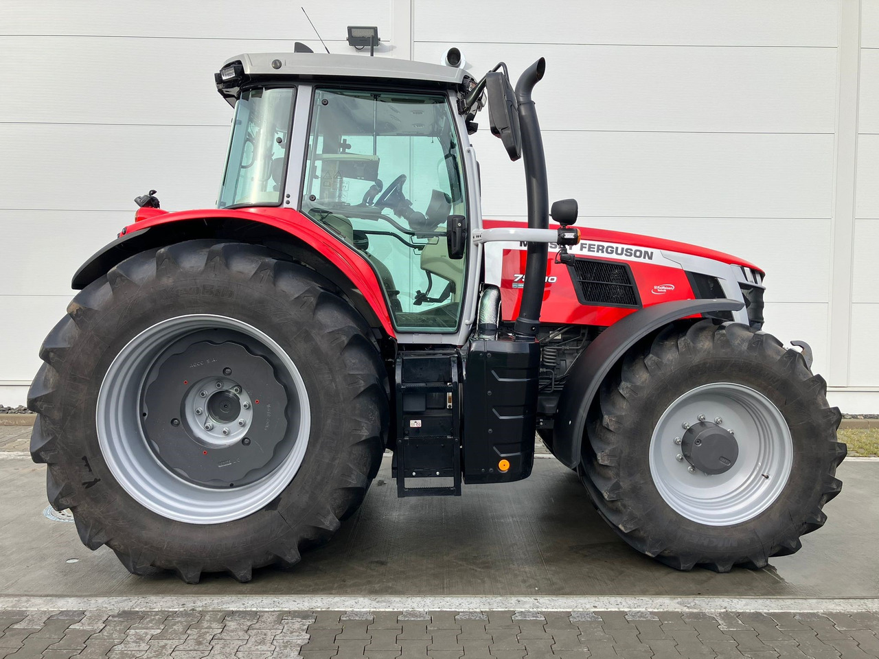 Massey Ferguson 7S.210 Dyna-VT EXCLUSIVE - Máy cày: hình 4 Massey Ferguson 7S.210 Dyna-VT EXCLUSIVE - Máy cày: hình 4