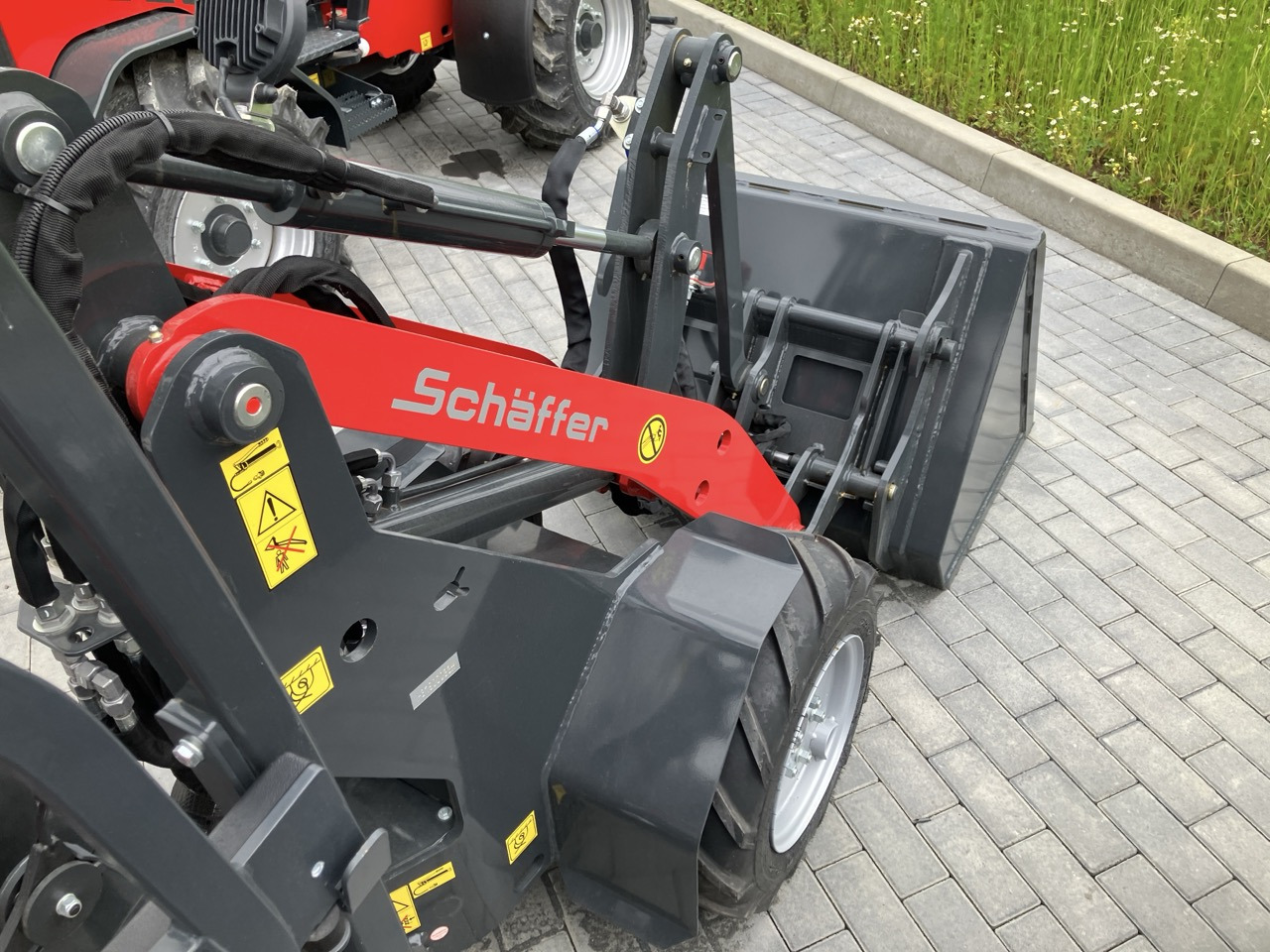 Schäffer Hoflader Typ 1622 - Máy xúc lật bánh lốp: hình 2 Schäffer Hoflader Typ 1622 - Máy xúc lật bánh lốp: hình 2