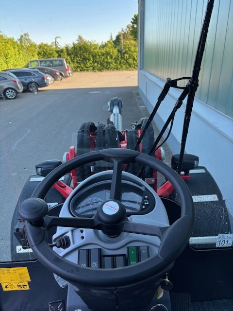 Schäffer Radlader 5680 Z - Máy xúc lật bánh lốp: hình 5 Schäffer Radlader 5680 Z - Máy xúc lật bánh lốp: hình 5