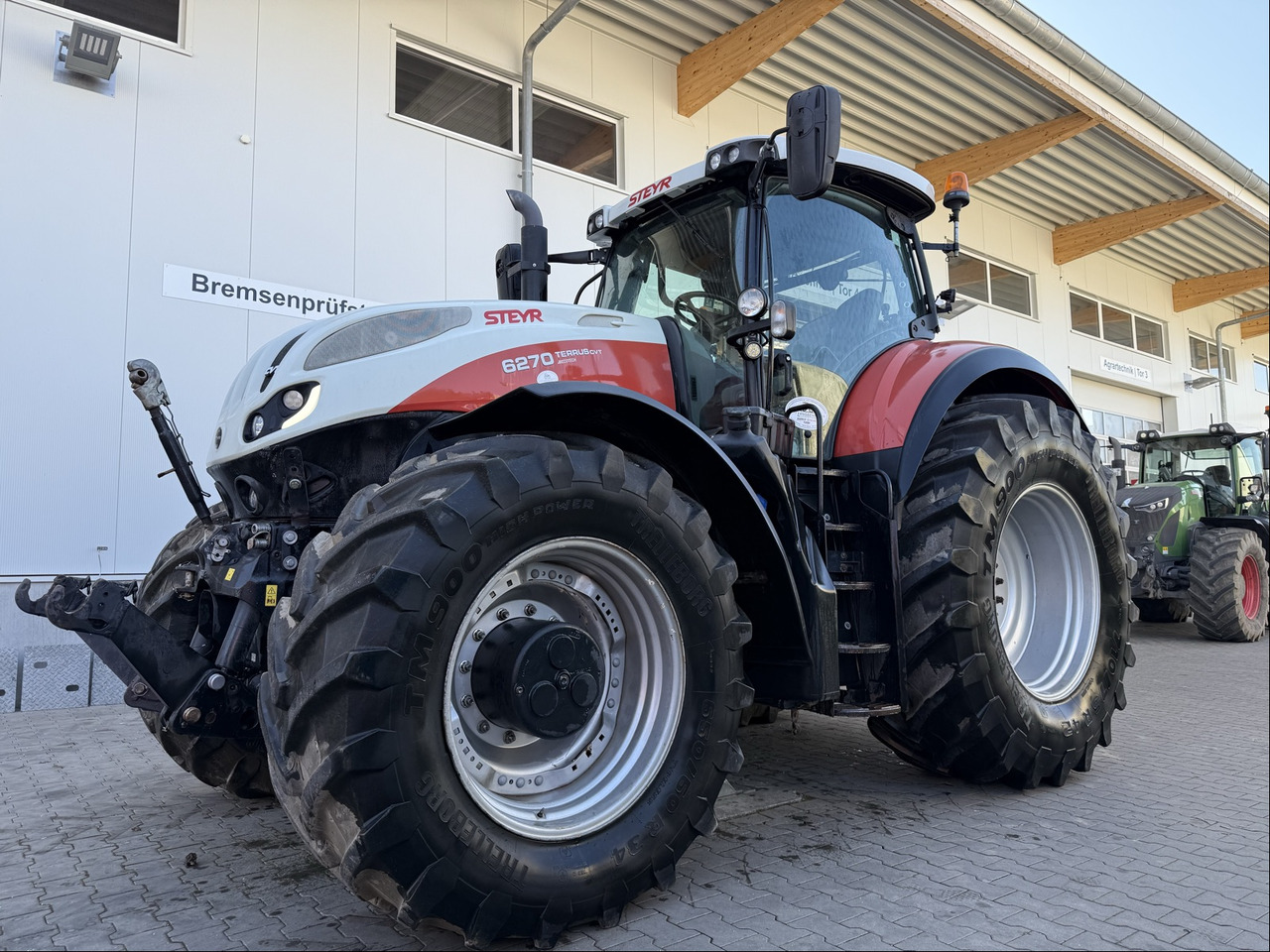 Steyr 6270 Terrus CVT - Máy cày: hình 1 Steyr 6270 Terrus CVT - Máy cày: hình 1