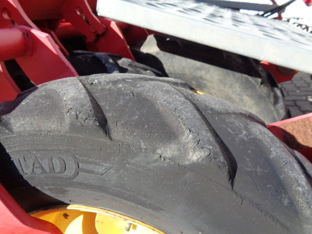 Väderstad Rapid RD 300 S XL Super - Máy gieo hạt: hình 3 Väderstad Rapid RD 300 S XL Super - Máy gieo hạt: hình 3