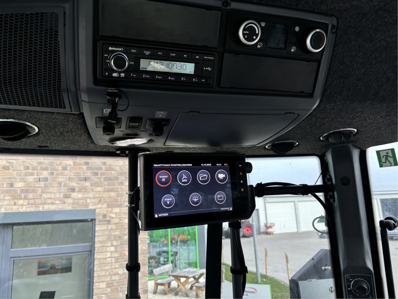 Valtra Q265 - Máy cày: hình 5 Valtra Q265 - Máy cày: hình 5