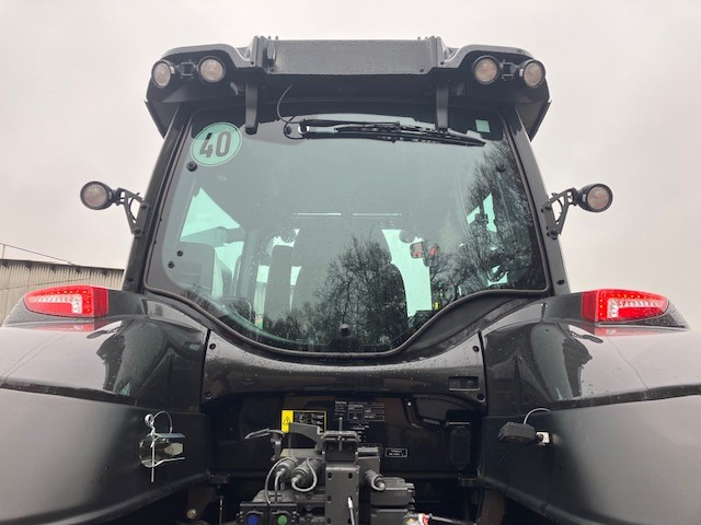 Valtra T235 V 2A1 - Máy cày: hình 4 Valtra T235 V 2A1 - Máy cày: hình 4