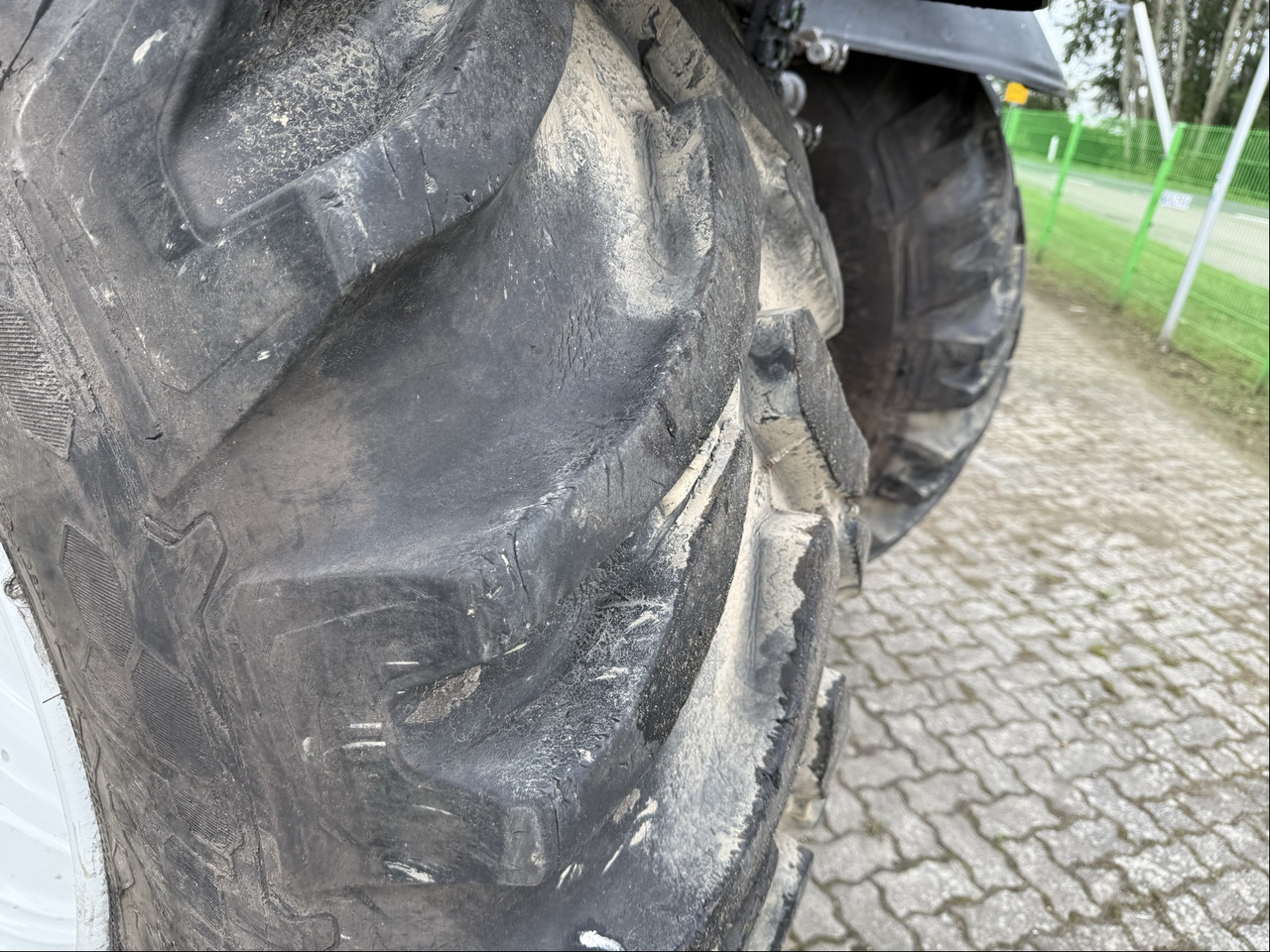 Valtra T254 Versu TwinTrac - Máy cày: hình 5 Valtra T254 Versu TwinTrac - Máy cày: hình 5