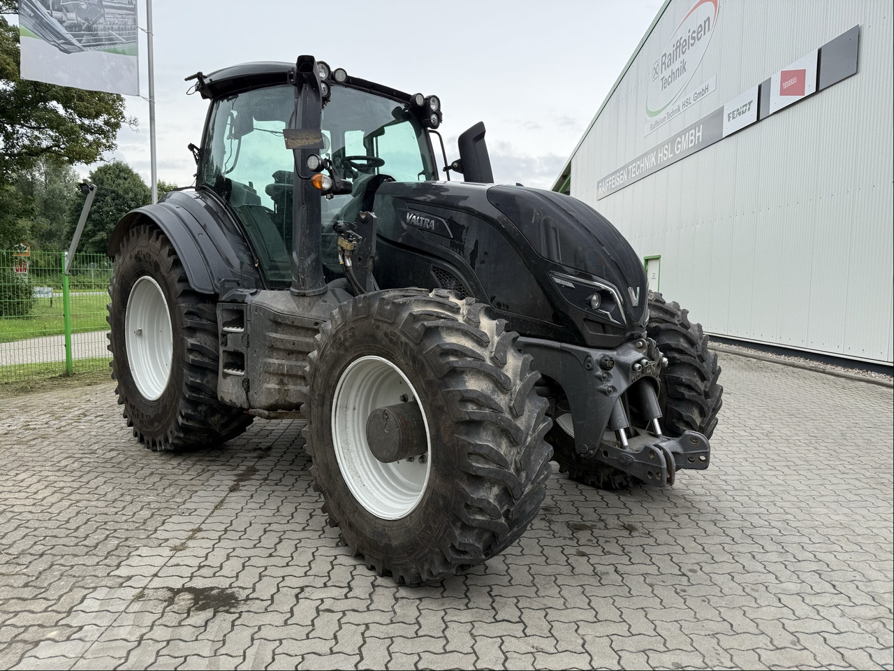 Valtra T254 Versu TwinTrac - Máy cày: hình 1 Valtra T254 Versu TwinTrac - Máy cày: hình 1