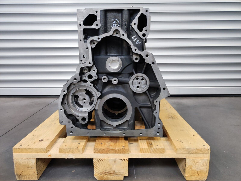 MAN D2676 Euro 6 - Các te cho Xe tải: hình 1 MAN D2676 Euro 6 - Các te cho Xe tải: hình 1