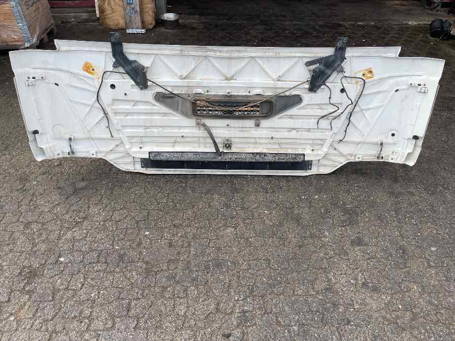 MAN FRONT DOOR / SERVICE DOOR 81.61110-6096 - Cabin và nội thất cho Xe tải: hình 2 MAN FRONT DOOR / SERVICE DOOR 81.61110-6096 - Cabin và nội thất cho Xe tải: hình 2