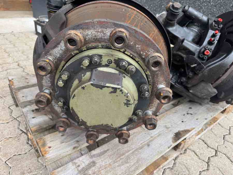 MAN FRONT HUBS 81.36030-0005 + 81.36035-6009 - Ổ bánh lái cho Xe tải: hình 1 MAN FRONT HUBS 81.36030-0005 + 81.36035-6009 - Ổ bánh lái cho Xe tải: hình 1