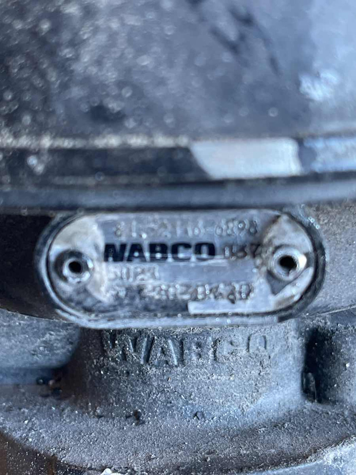 MAN VALVE 81.52116-6068 - Van phanh cho Xe tải: hình 2 MAN VALVE 81.52116-6068 - Van phanh cho Xe tải: hình 2