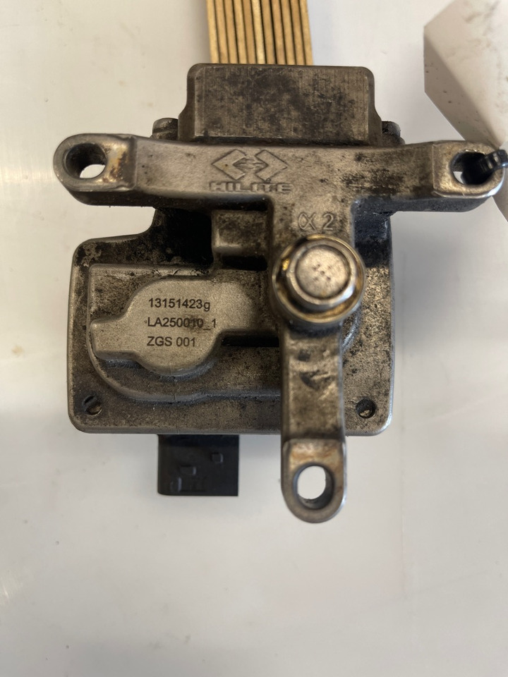 MERCEDES ADBLUE PUMP A0001402339 - Hệ thống nhiên liệu cho Xe tải: hình 2 MERCEDES ADBLUE PUMP A0001402339 - Hệ thống nhiên liệu cho Xe tải: hình 2