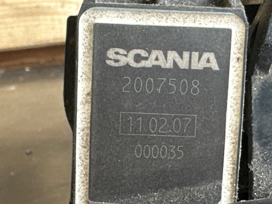 SCANIA ACCELERATOR PEDAL 2007508 - Cabin và nội thất cho Xe tải: hình 3 SCANIA ACCELERATOR PEDAL 2007508 - Cabin và nội thất cho Xe tải: hình 3