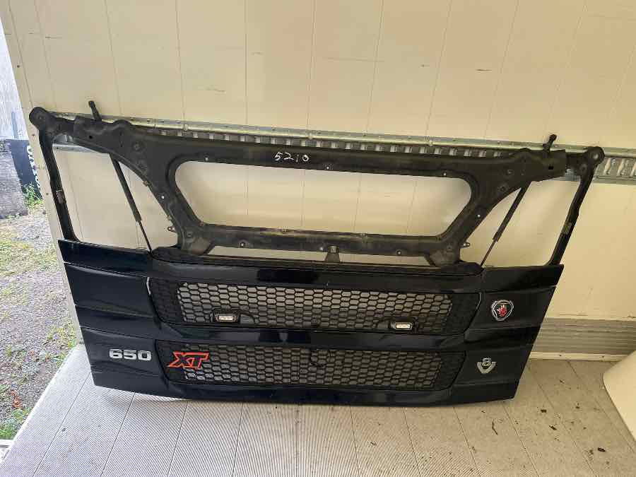 SCANIA FRONT GRILL FRAME 2894750 - Thân xe và ngoại thất cho Xe tải: hình 1 SCANIA FRONT GRILL FRAME 2894750 - Thân xe và ngoại thất cho Xe tải: hình 1