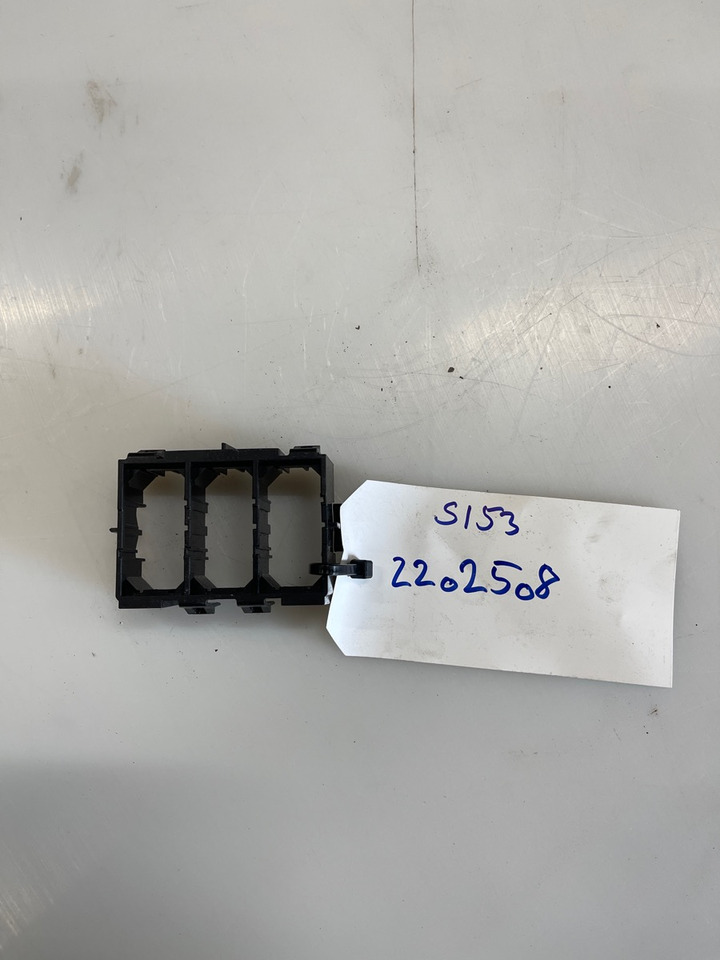 SCANIA PANEL 2202508 - Bảng điều khiển cho Xe tải: hình 1 SCANIA PANEL 2202508 - Bảng điều khiển cho Xe tải: hình 1