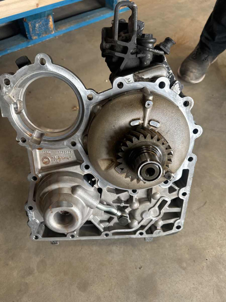 SCANIA RETRADER 1790614 - Hộp số và các bộ phận cho Xe tải: hình 2 SCANIA RETRADER 1790614 - Hộp số và các bộ phận cho Xe tải: hình 2