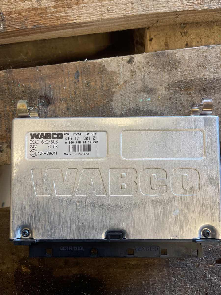 SETRA / MERCEDES ECU A0004464417 - ECU cho Xe bus: hình 1 SETRA / MERCEDES ECU A0004464417 - ECU cho Xe bus: hình 1