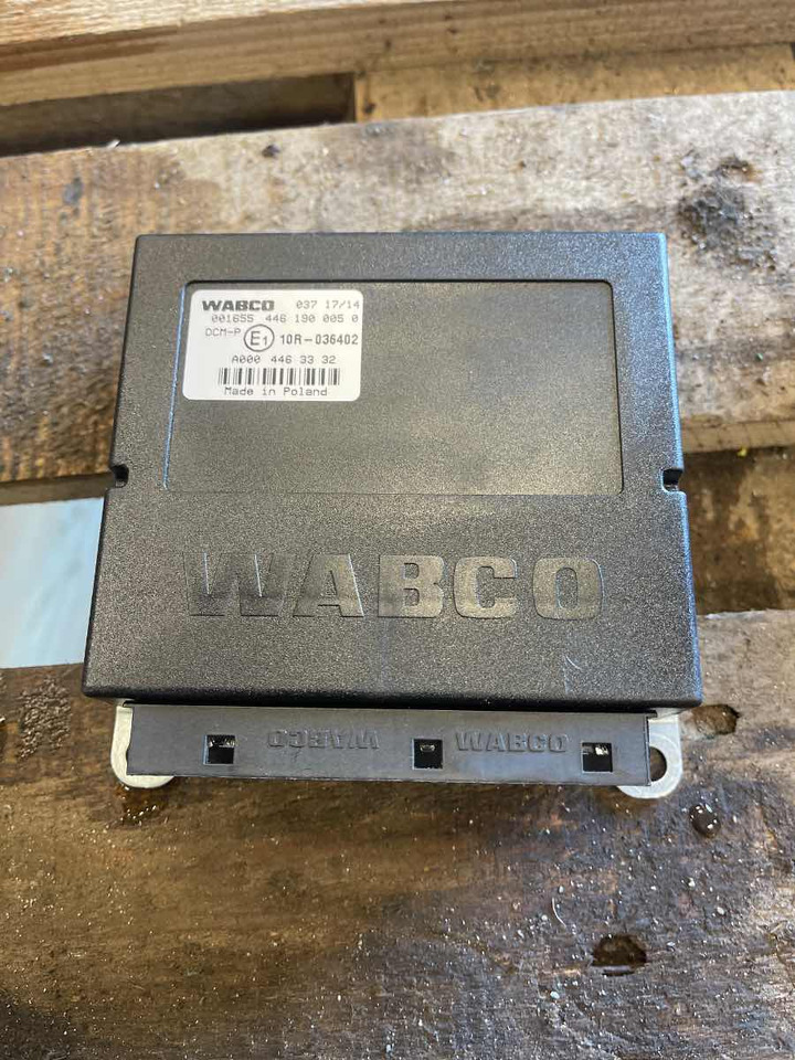 SETRA / MERCEDES ECU DOOR A0004463332 - ECU cho Xe bus: hình 1 SETRA / MERCEDES ECU DOOR A0004463332 - ECU cho Xe bus: hình 1