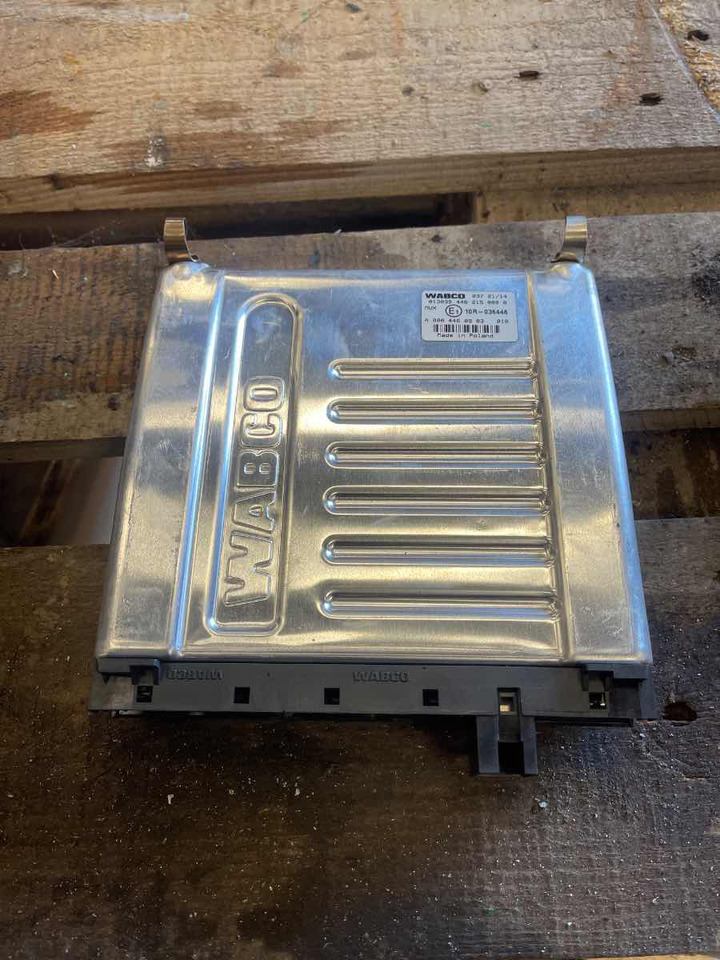 SETRA / MERCEDES ECU ECTS A0004460903 - ECU cho Xe bus: hình 1 SETRA / MERCEDES ECU ECTS A0004460903 - ECU cho Xe bus: hình 1