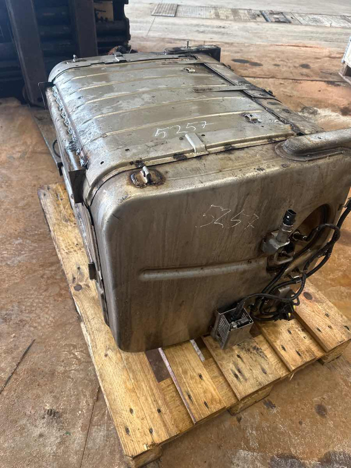 SETRA / MERCEDES EXHAUST A0104900512 - Cổ góp xả cho Xe bus: hình 1 SETRA / MERCEDES EXHAUST A0104900512 - Cổ góp xả cho Xe bus: hình 1